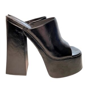 Black Zara Chunky Platform Sandals